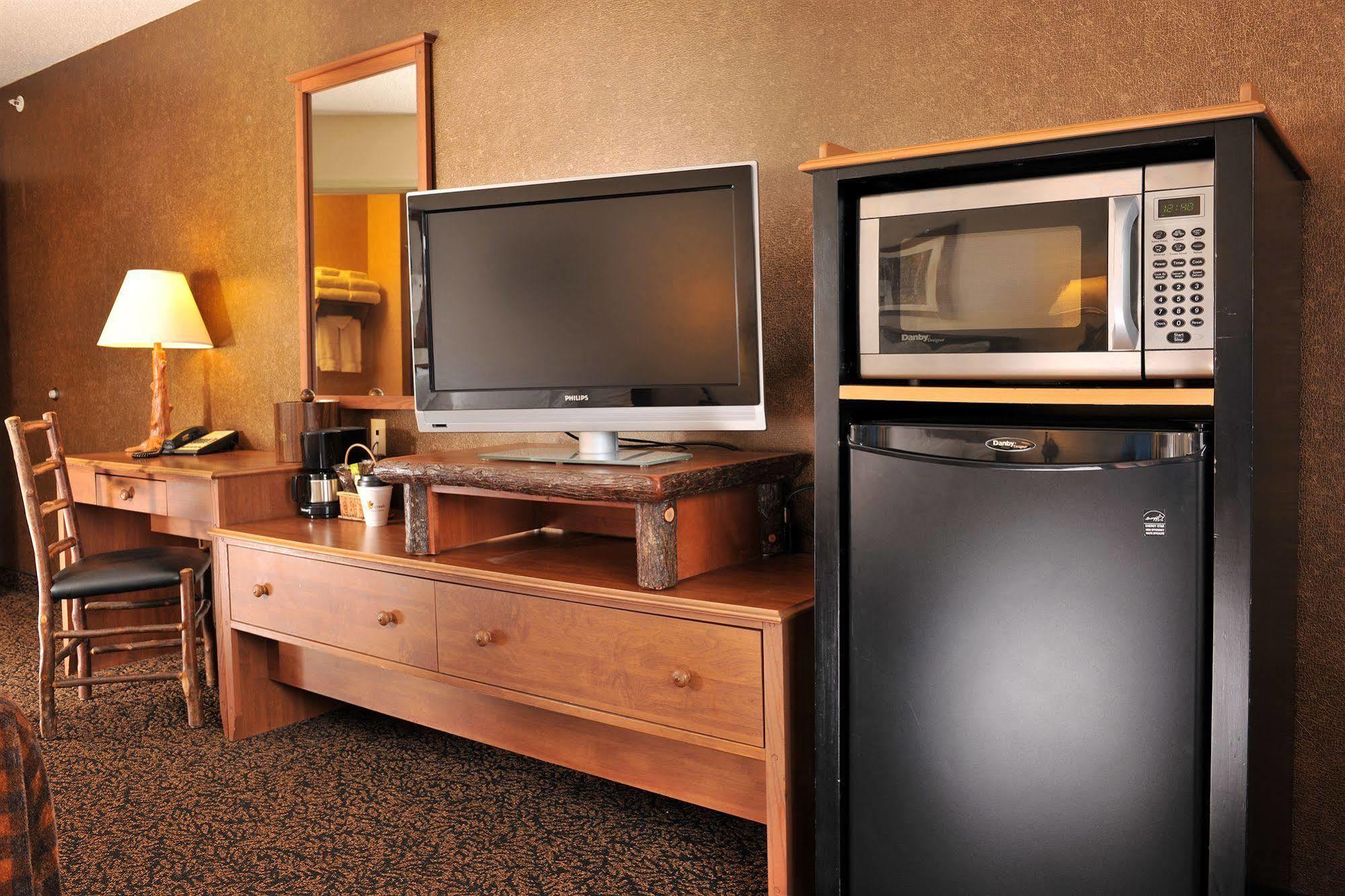 Cedar Creek Hotel Wausau - Rothschild Eksteriør bilde